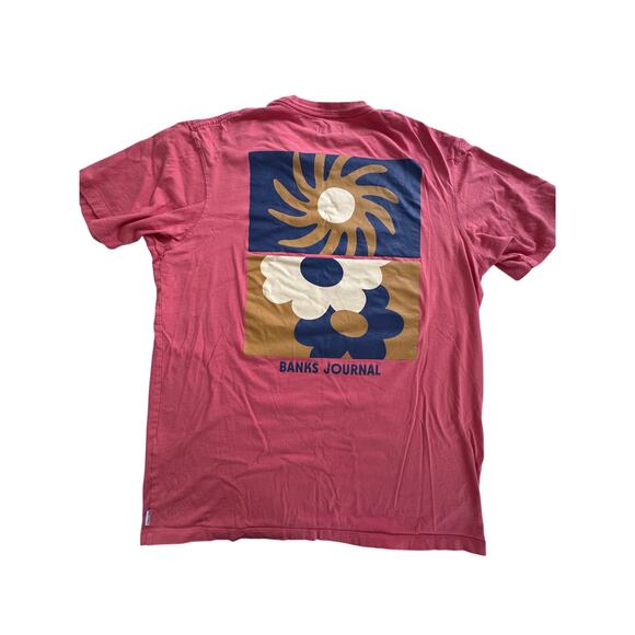 Banks Journal | Pop Heart Tee Size Medium - Picture 2 of 7